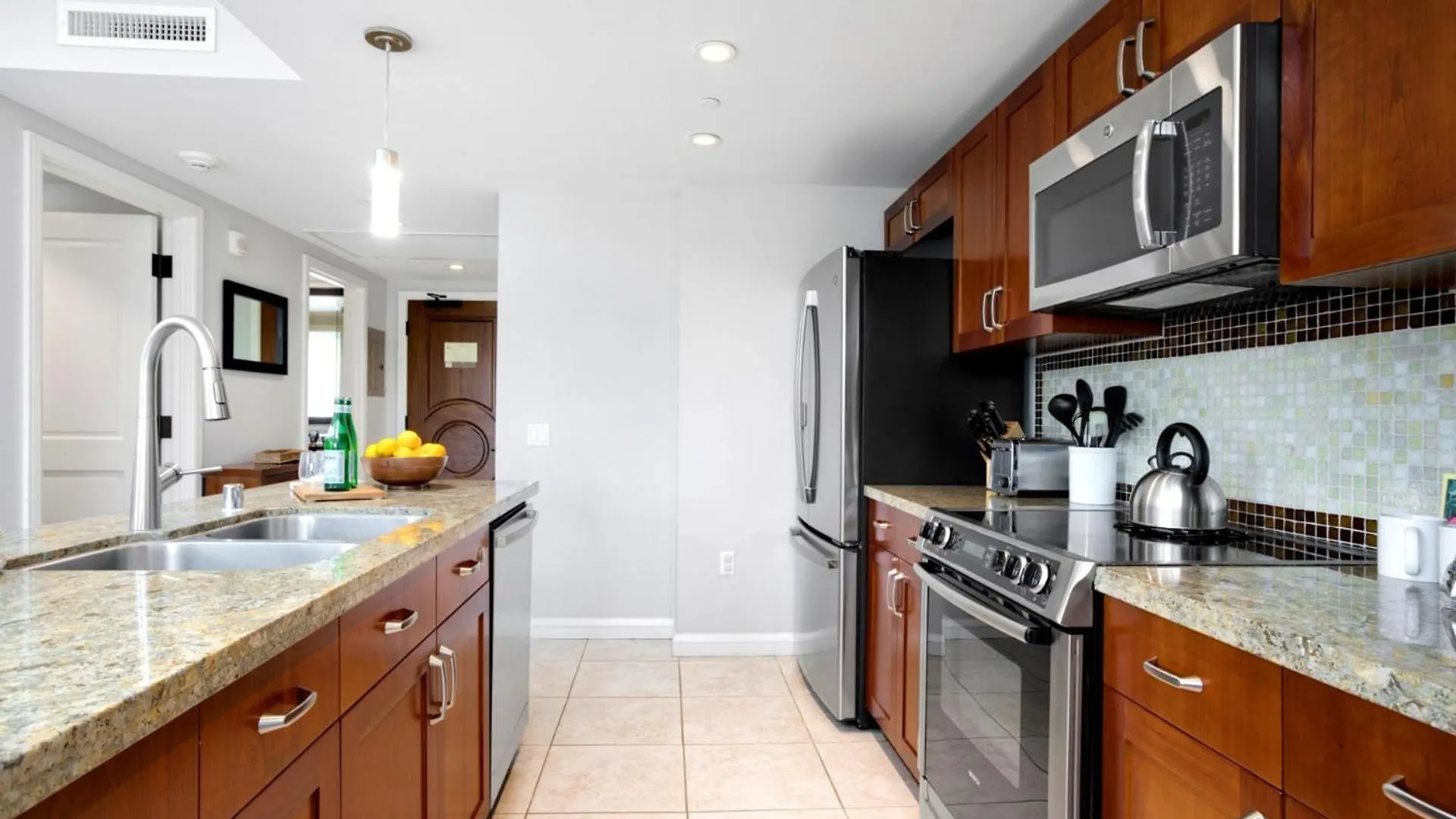 Apartment Kbm Resorts Free Car Honua Kai Konea Hkk-220 Beach Inspired Kaanapali United States