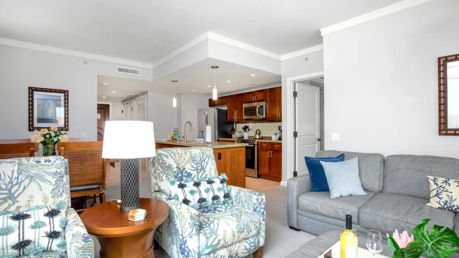 Kbm Resorts Free Car Honua Kai Konea Hkk-220 Beach Inspired Kaanapali United States